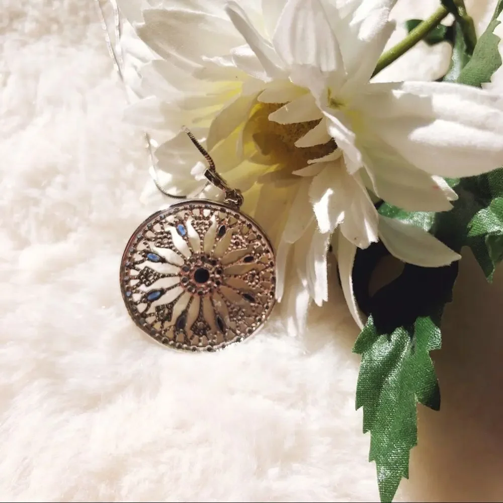 Blue and Silver Circle Flower Outline Necklace - Picture 7 of 11